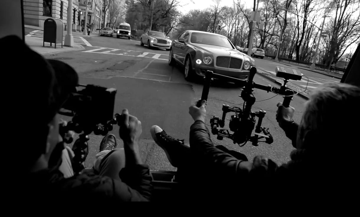 iPhone-nal forgatták a Bentley látványos új videóját