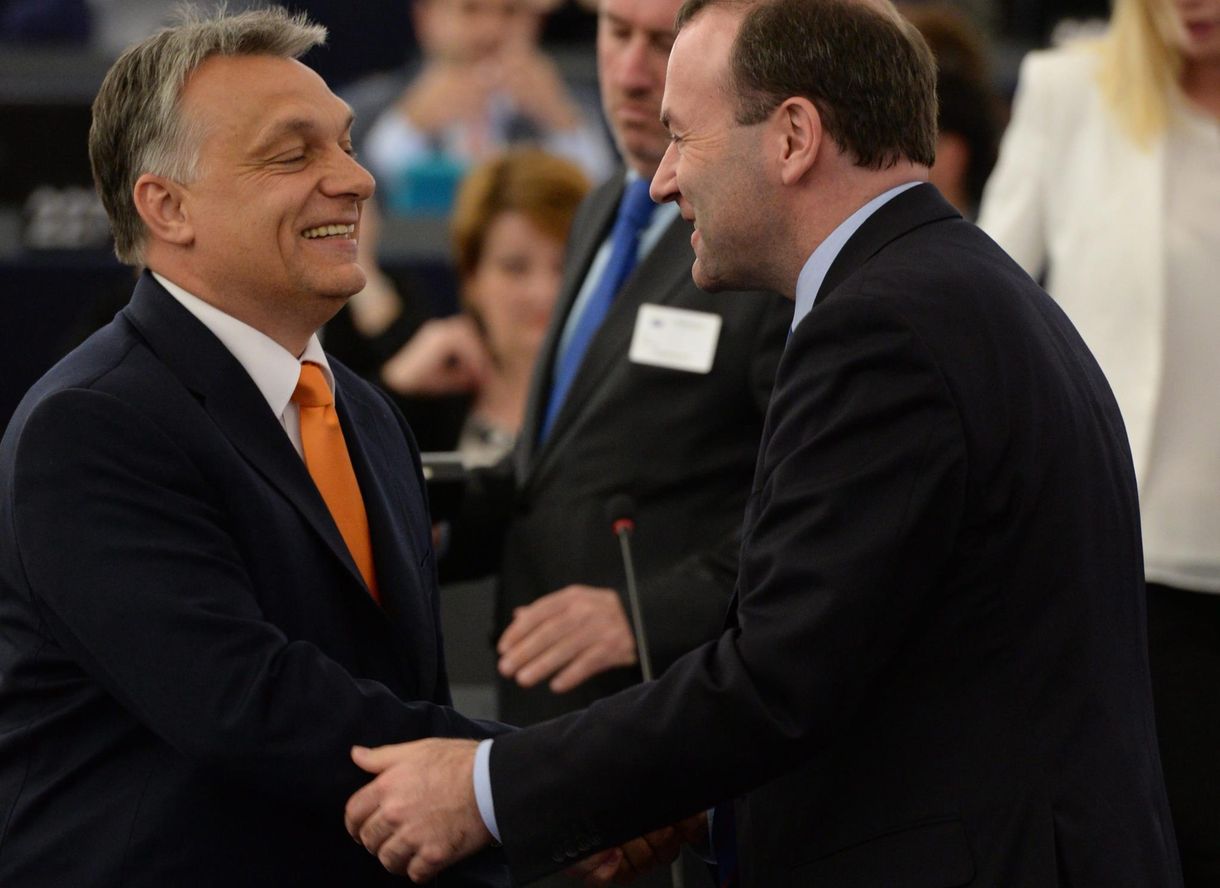Révész Sándor: A Fidesz és az Európai Néppárt: a máj s(z)ara
