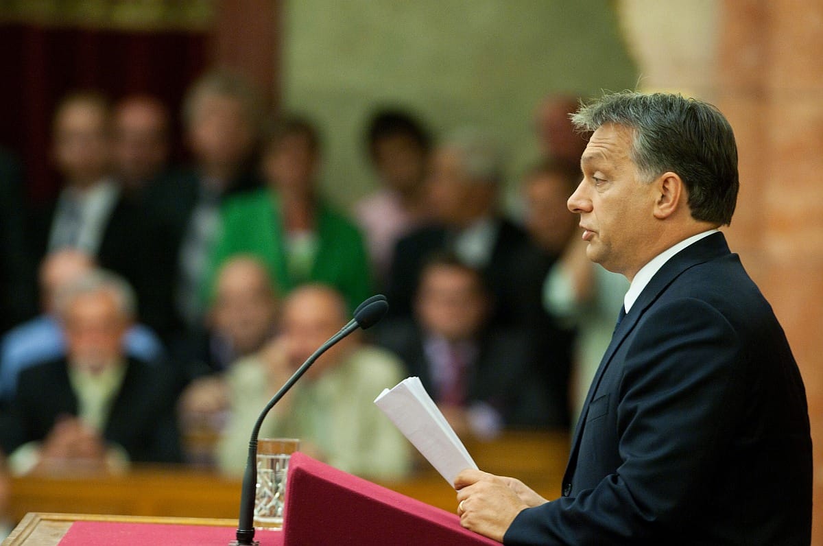 Orbán: nem csökkenhet a fizetés az adórendszer átalakításával