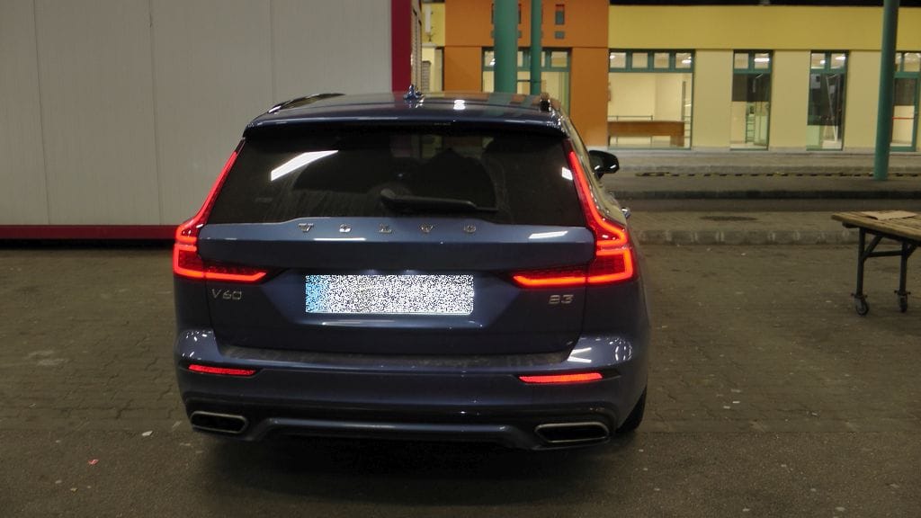 Körözött Volvót foglaltak le a rendőrök Röszkén