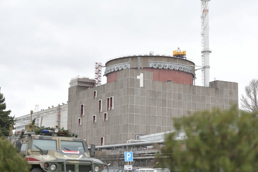Zelenszkij minden korábbinál élesebben figyelmeztet arra, hogy az oroszok felrobbanthatják a zaporizzsjai atomerőművet