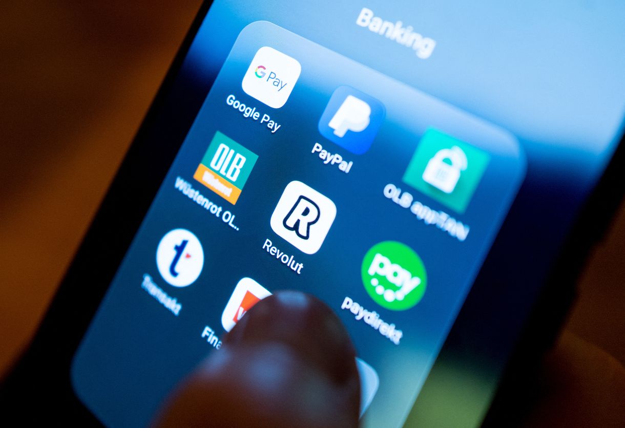 Megkavarja átutalási díjait a Revolut