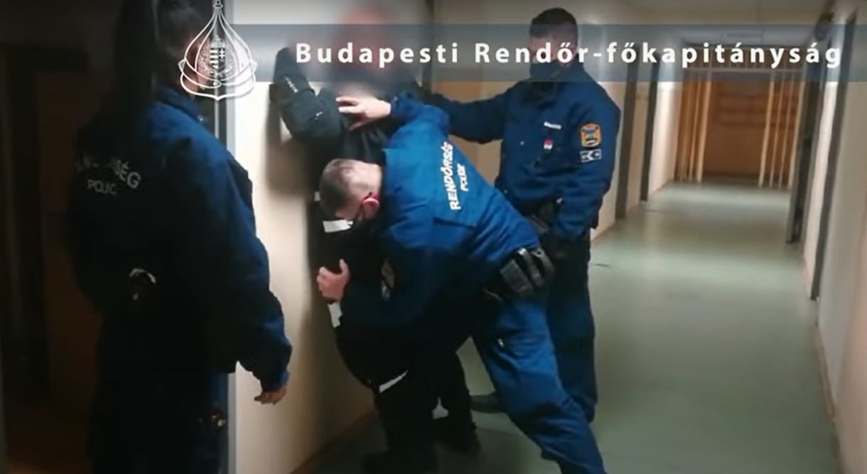 Külföldiek meglopására szakosodott bandát kapcsoltak le Budapesten