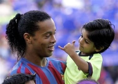 Visszatérhet Ronaldinho, méghozzá nem is akárkinek a csapatában