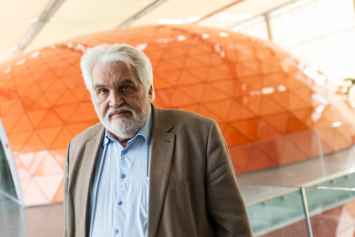 Szabó Gábor volt rektor: Csapkodnak körülöttünk a Nobel-díjak, de ha a Horizont programból kimaradunk, az katasztrófa lenne