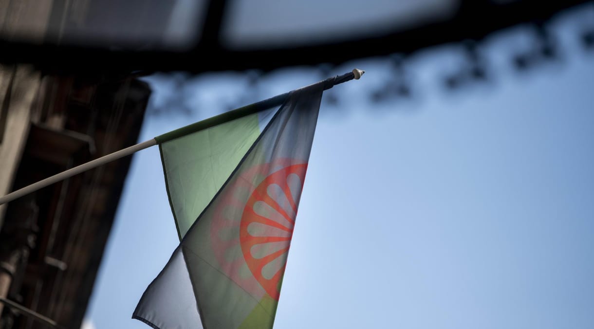 A roma önkormányzat két iskolája sem jut állami támogatáshoz a belüggyel való elszámolási vita miatt