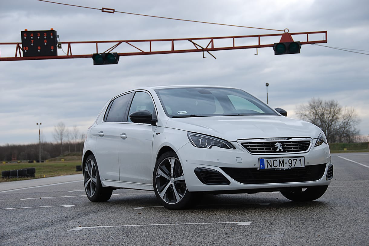 Peugeot 308 GT-teszt: ha apa beindul