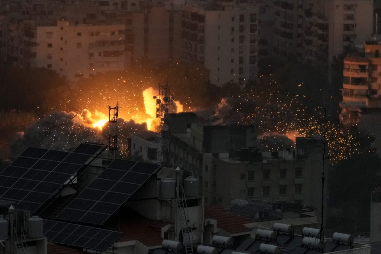 Ennyit a tűzszünetről: előbb a Hezbollah támadott rá egy izraeli őrtoronyra, most meg az IDF légiereje bombázza Libanont