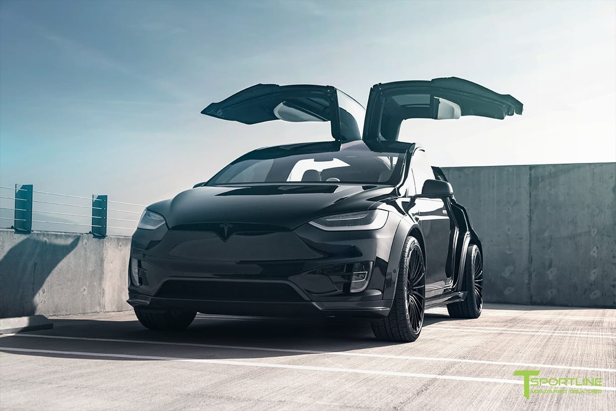 Bluetooth-on keresztül támad a hacker, 90 másodperc alatt bármelyik Tesla Model X ellopható