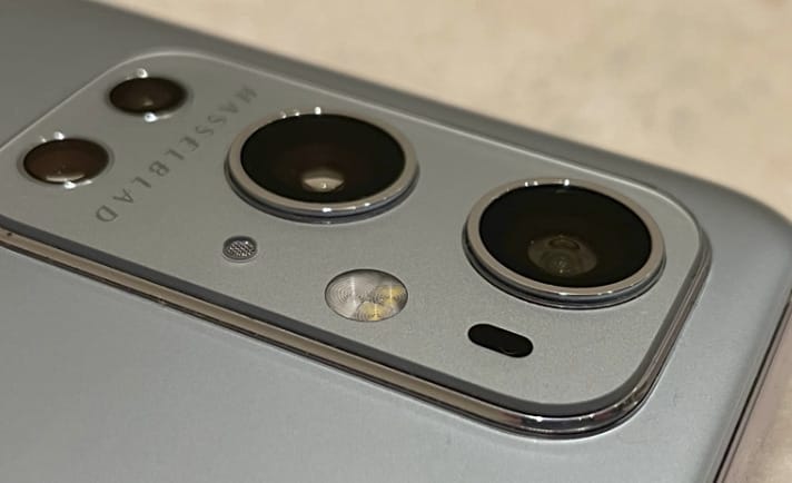 Hasselblad kamerákkal jöhet a OnePlus új telefonja