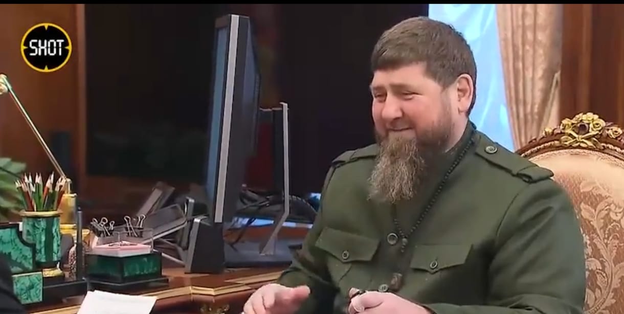 Lehet, hogy Kadirov még sincs a halálán: Putyinnal tereferélt kedélyesen egy új propagandavideón