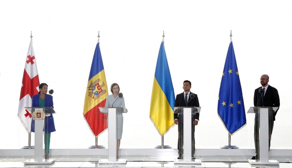 Az uniós csatlakozásról írt alá szándéknyilatkozatot Grúzia, Moldova és Ukrajna
