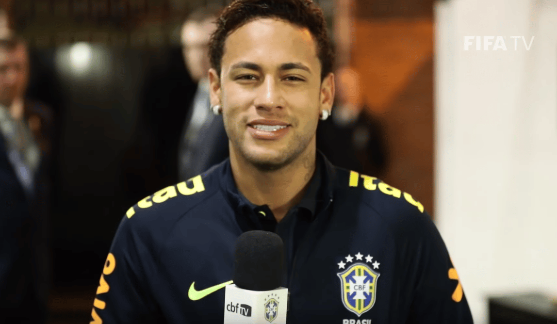Neymar miatt távozna a PSG-ből Cavani
