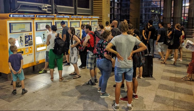 Estétől reggelig bezárják a belföldi pénztárakat a Nyugati pályaudvaron