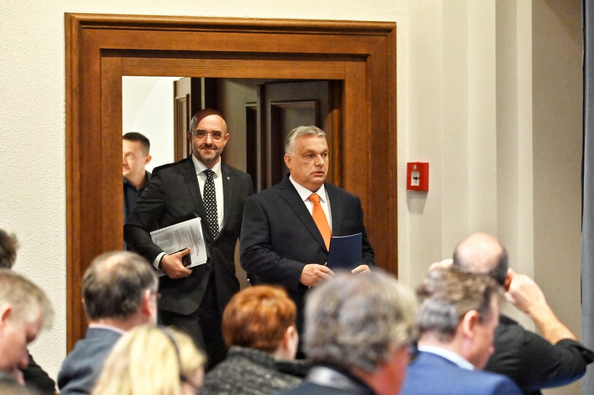Orbán: Ha az oroszok azt kérik, rubelben fizetjük ki a gáz árát