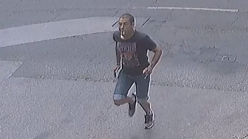 Pitiáner nyaklánctolvajt keresnek Pesterzsébeten – videó