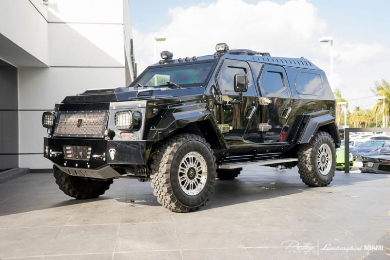 Emellett még egy Hummer is eltörpül
