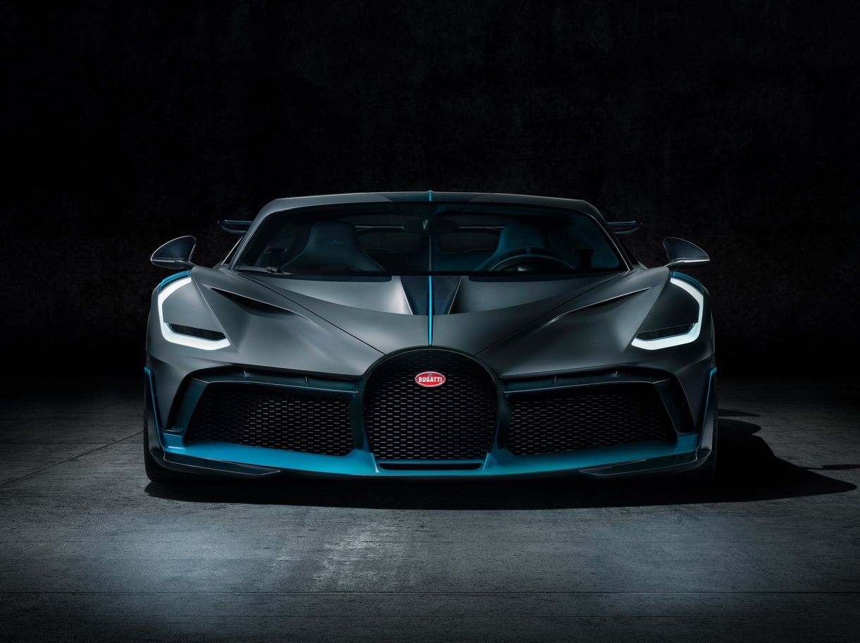 2,5 milliárd forintos áron bukkant fel egy még le sem gyártott Bugatti a Mobile.de-n