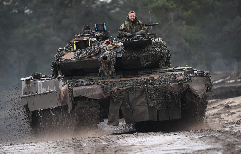 Megérkeztek a Leopard 2 tankok Németországból Ukrajnába