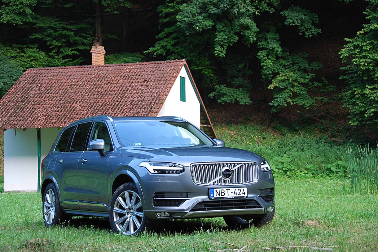 Volvo XC90-teszt: egy nemzet aranya