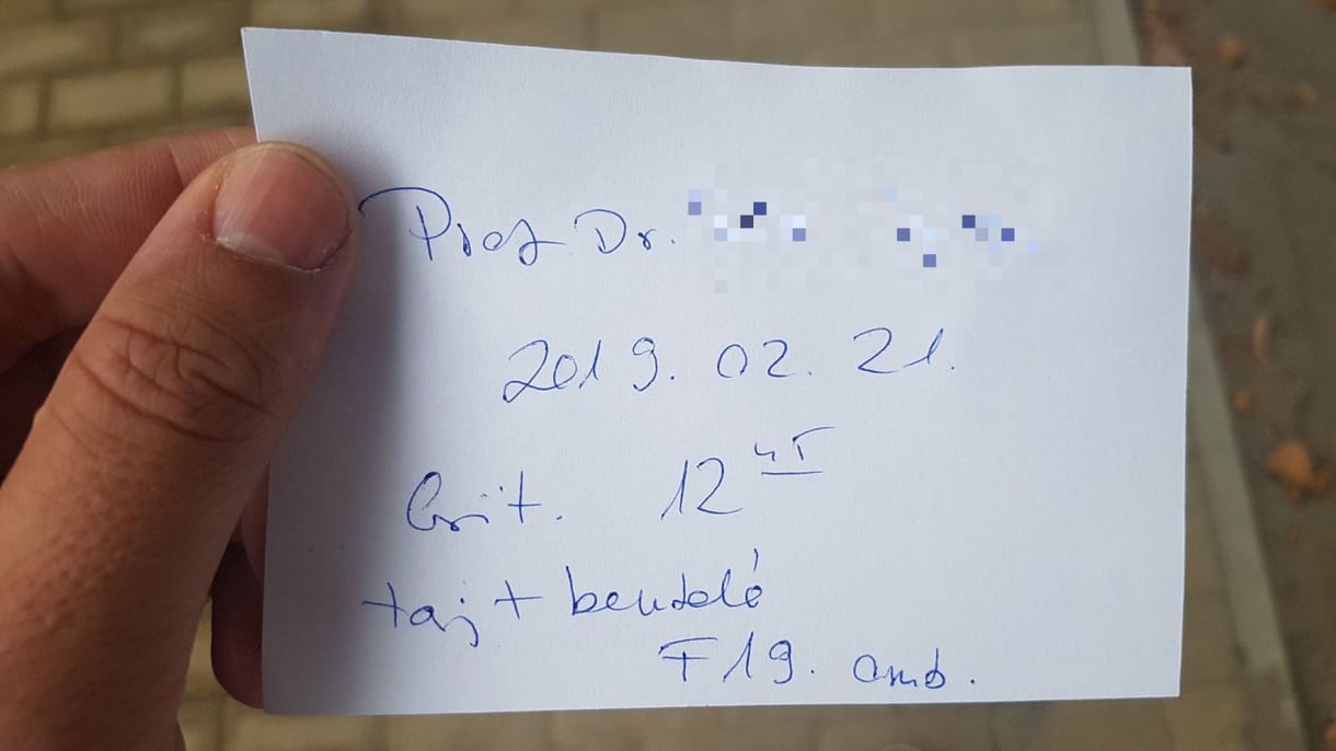Nem kérdezték, mi baja a gyereknek, jövő februárra kapott időpontot az orvosnál