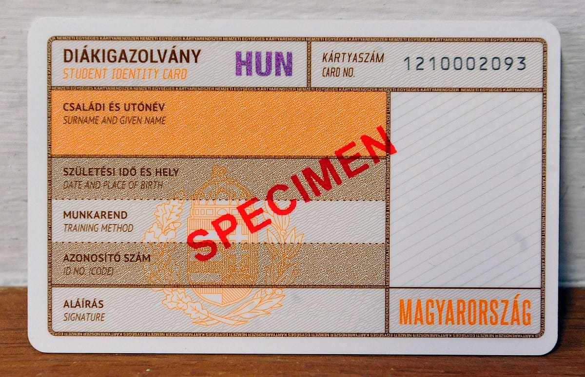 Fotó: ilyen az új típusú diákigazolvány