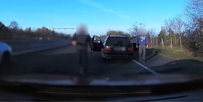 Ismét autósok buktattak le szabálytalankodó sofőröket - videó