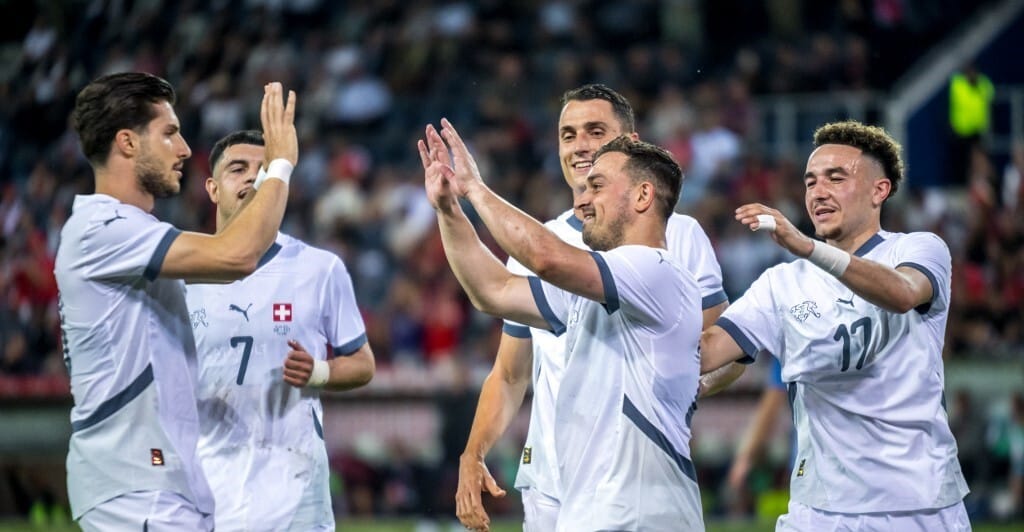 Keretet hirdetett Svájc, a legnagyobb sztárjaikkal érkeznek az Eb-re