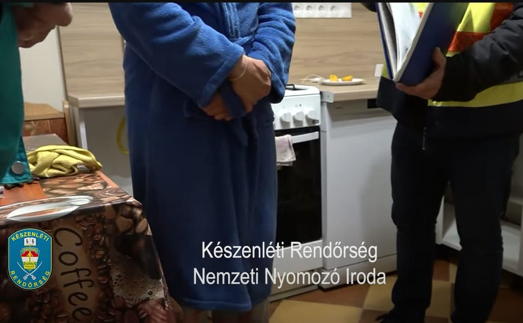 Gyógycipős csalások: egymilliárd forinttal gazdagodott egy nagykőrösi orvos köré szerveződött banda