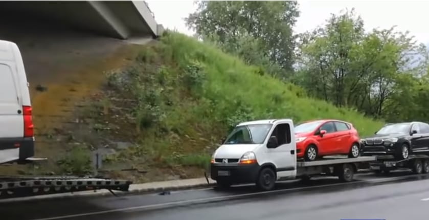 Lekapcsolták a 30 méteres buheraszerelvényt - videó
