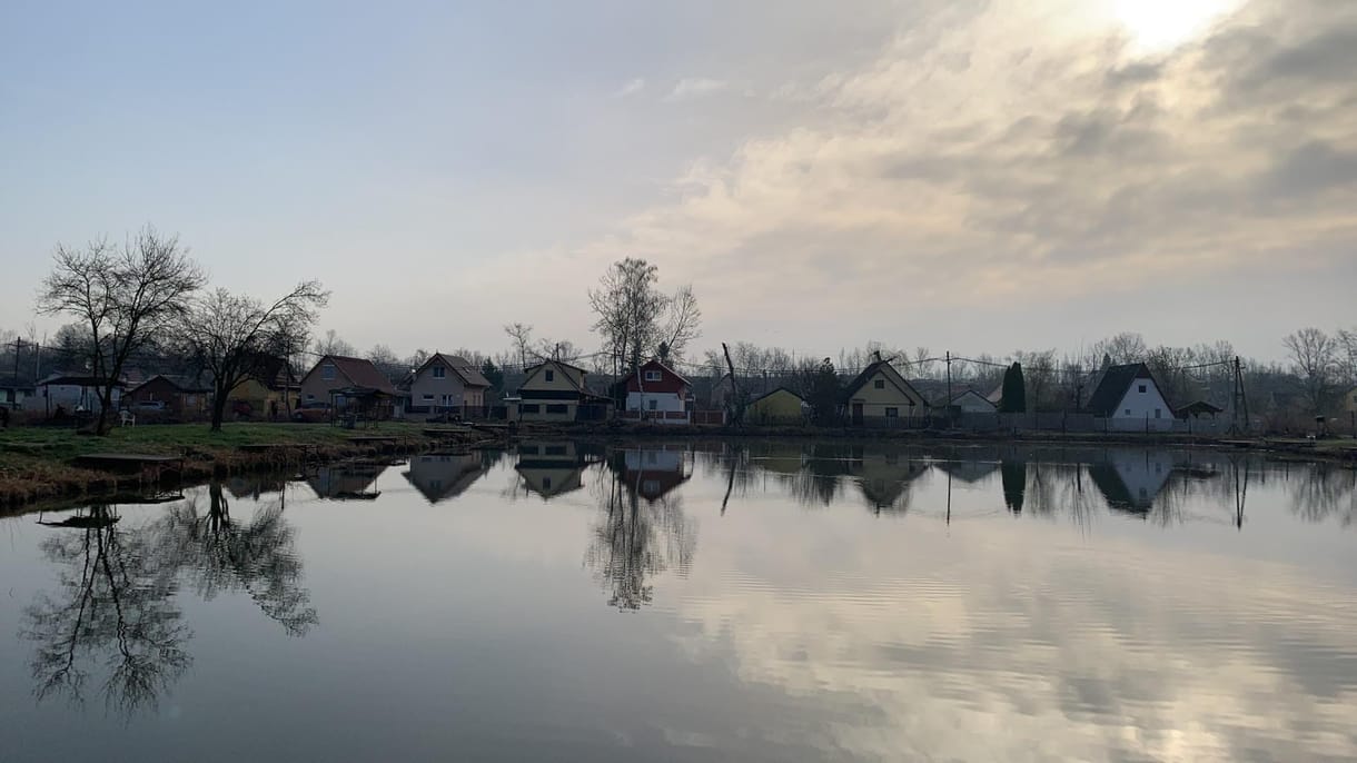 Elhunyt férfit emeltek ki egy tőzegtóból Dunakeszin