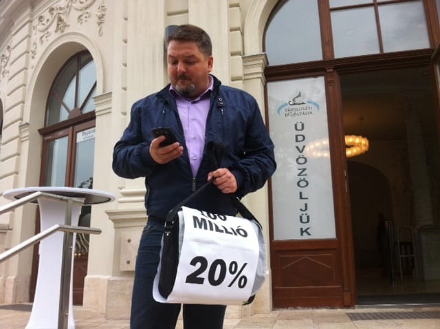Hiába készült mindenki Papcsákra