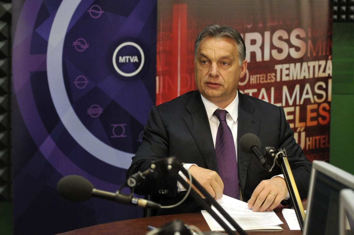 Orbán: A bevándorlók inkább hadseregnek látszanak