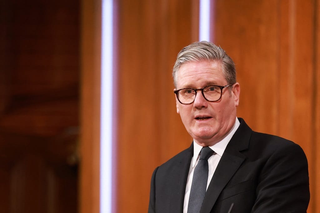Vádat emeltek egy ukrán férfi ellen, akit a brit miniszterelnök londoni ingatlanainak, illetve volt autójának felgyújtásával gyanúsítanak