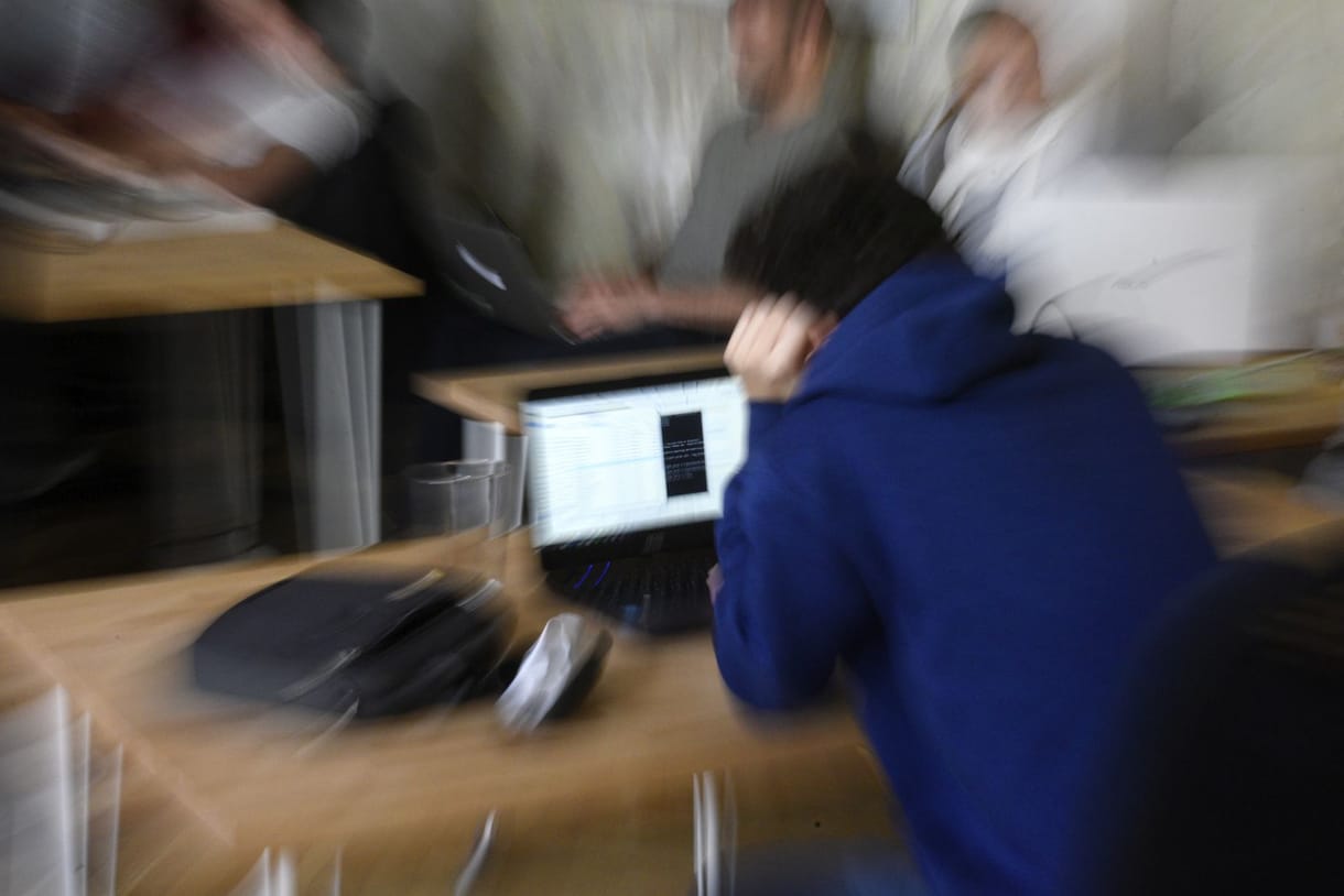 Mi kell az állami programozóképzéshez? Vérnyomáscsökkentő, logika, angol nyelv