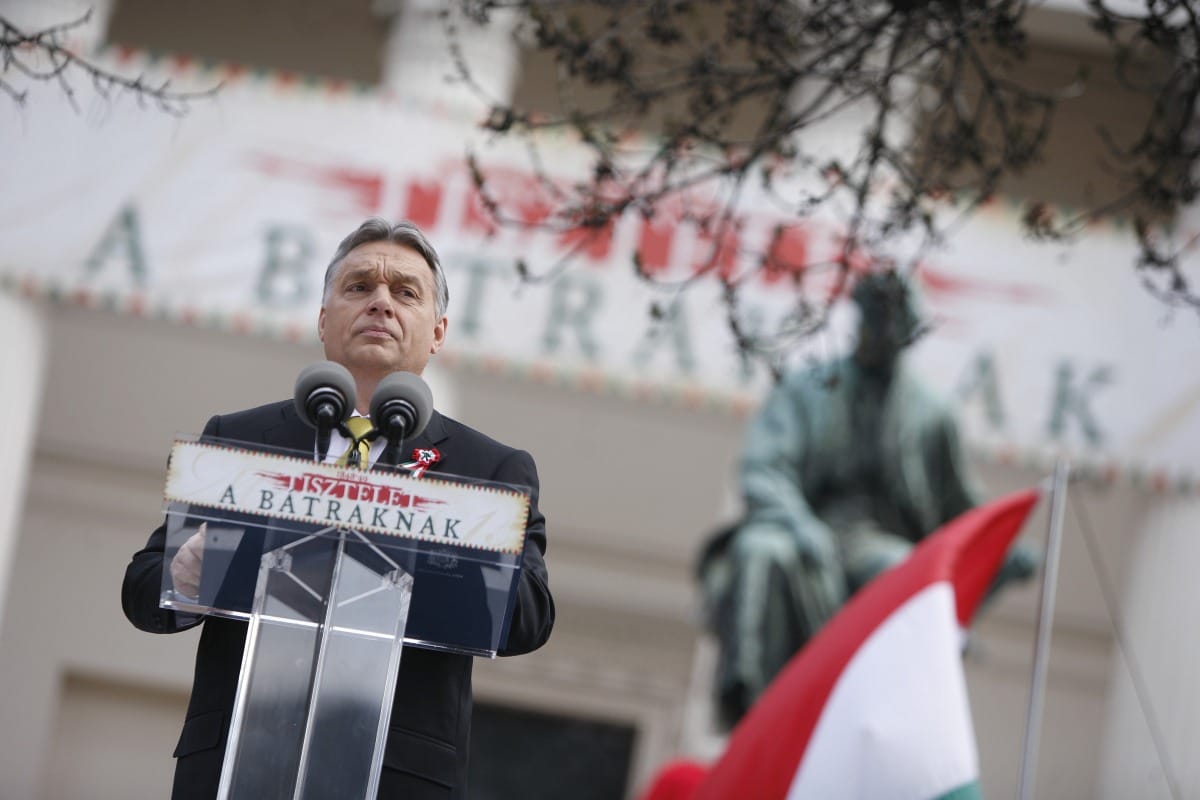 Durván leszólták Orbánék nemzeti konzultációját Brüsszelből