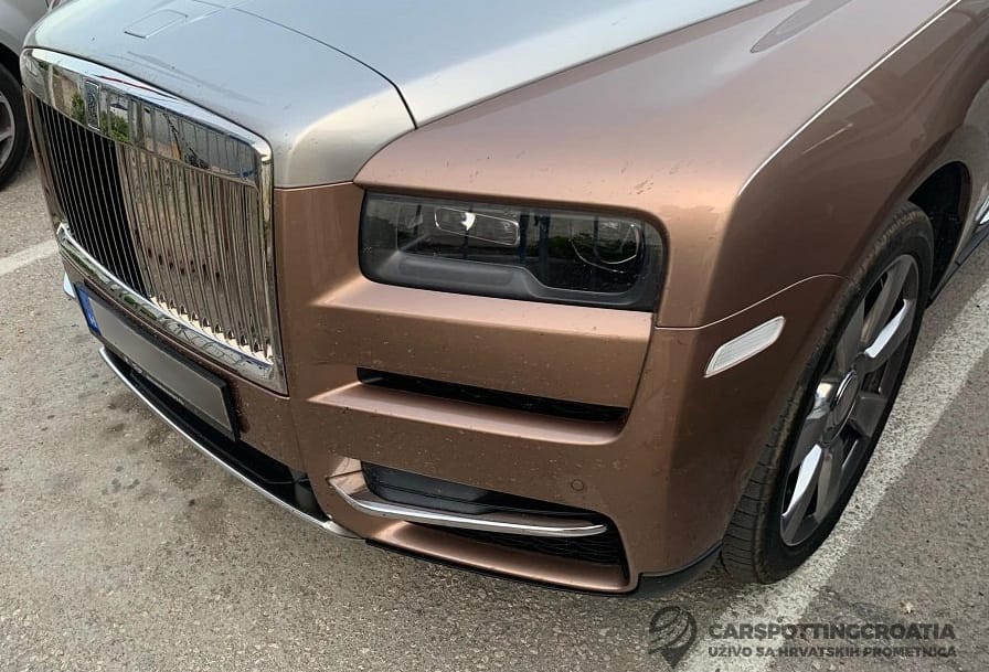 110 millió forintos magyar Rolls-Royce divatterepjárót fotóztak Korcula szigetén