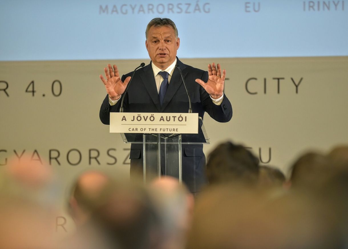 Spártai mondással bratyizott Orbán az EU-val