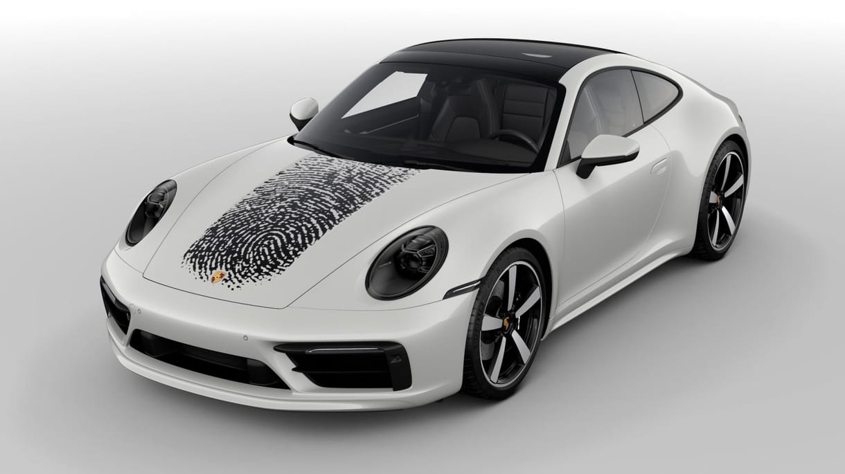 2,5 millióért ad egy ujjlenyomatot a Porsche
