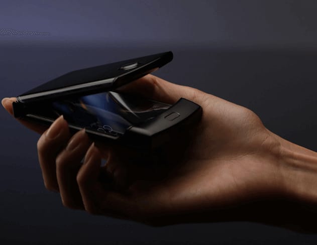 Kiszivárgott fotó: ilyen a Motorola nagy klasszikus telefonjának most érkező, összehajtható kiadása