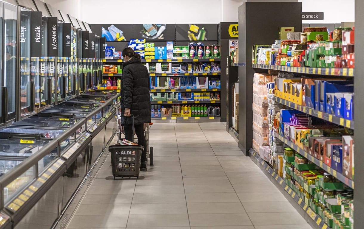 Így lettek közellenségből fejőstehenek a kiskereskedelmi láncok
