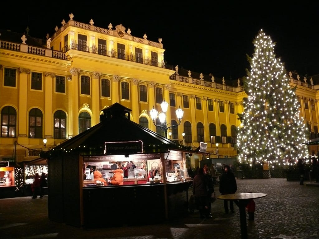 Adventi varázslat Bécsben - Nagyítás fotógaléria 