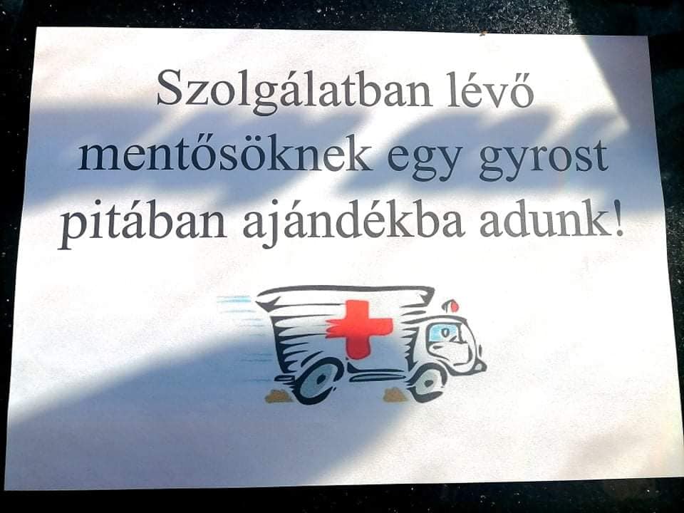 Felháborodott az ebédelő mentősök feljelentésén, ingyengíroszt ad minden mentősnek