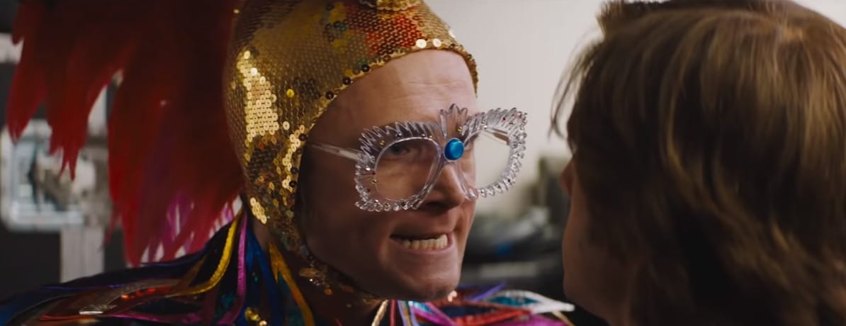 Hogy lesz egy kövér srácból világsztár? Új előzetes jött Elton John életrajzi filmjéhez