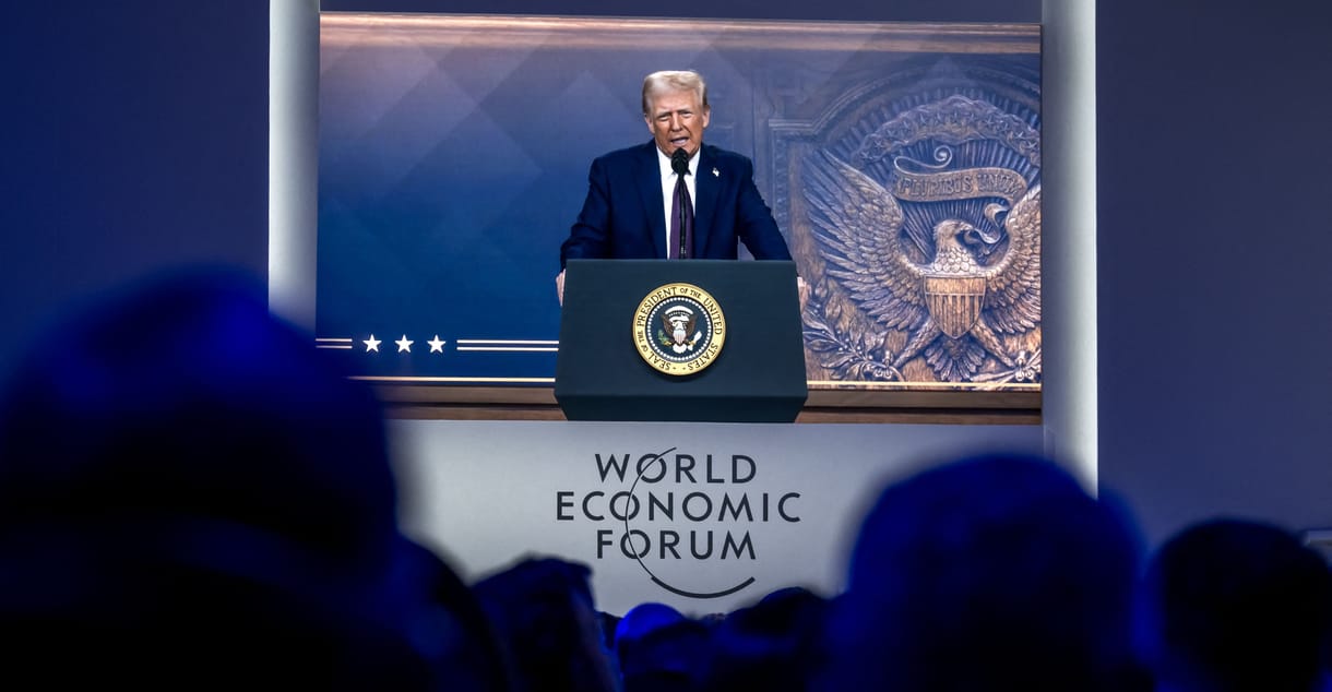 Kenneth Rogoff: Európa ott van Trump célkeresztjében