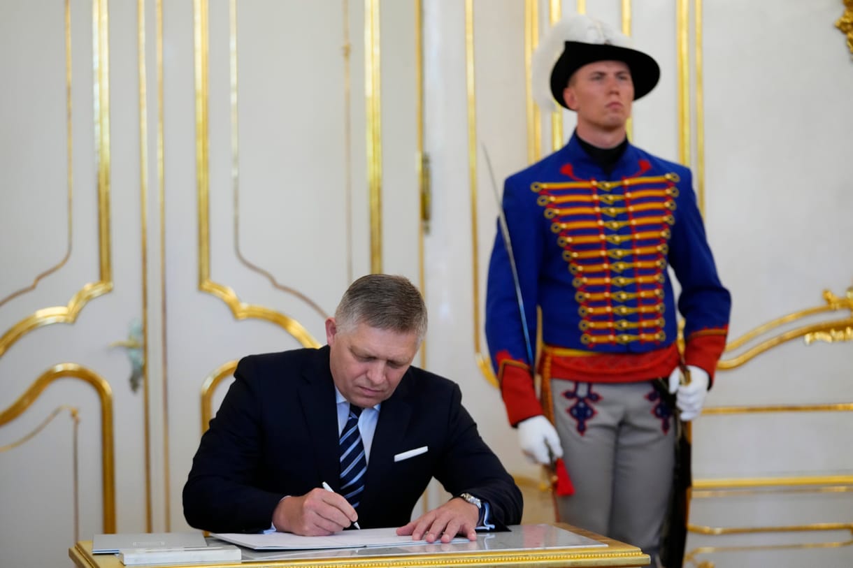 Az új szlovák kormány nem szállít többé fegyvereket Ukrajnának