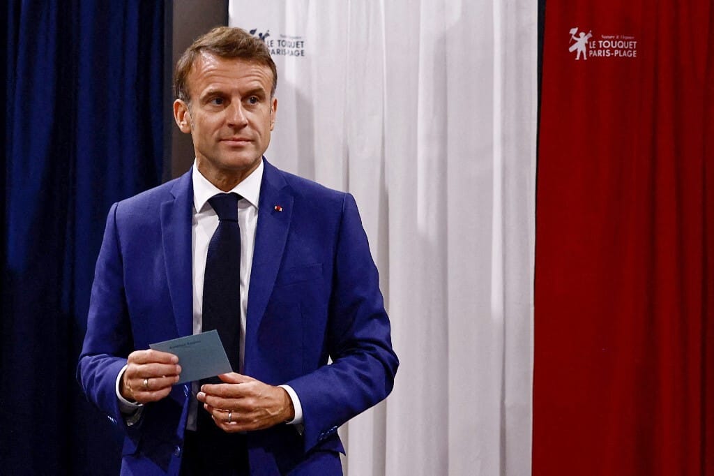Macron szerint senki nem nyert a vasárnapi választáson, széles körű koalícióra szólítja fel a pártokat