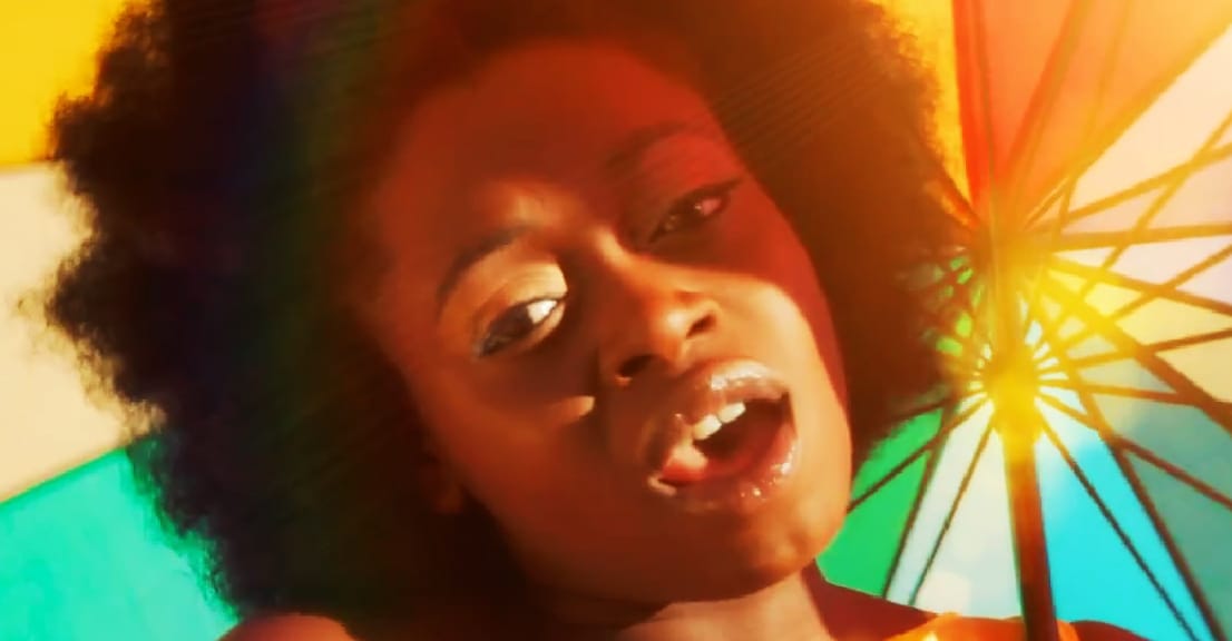 Zene kávéhoz: Baby Sol - No No (videó)
