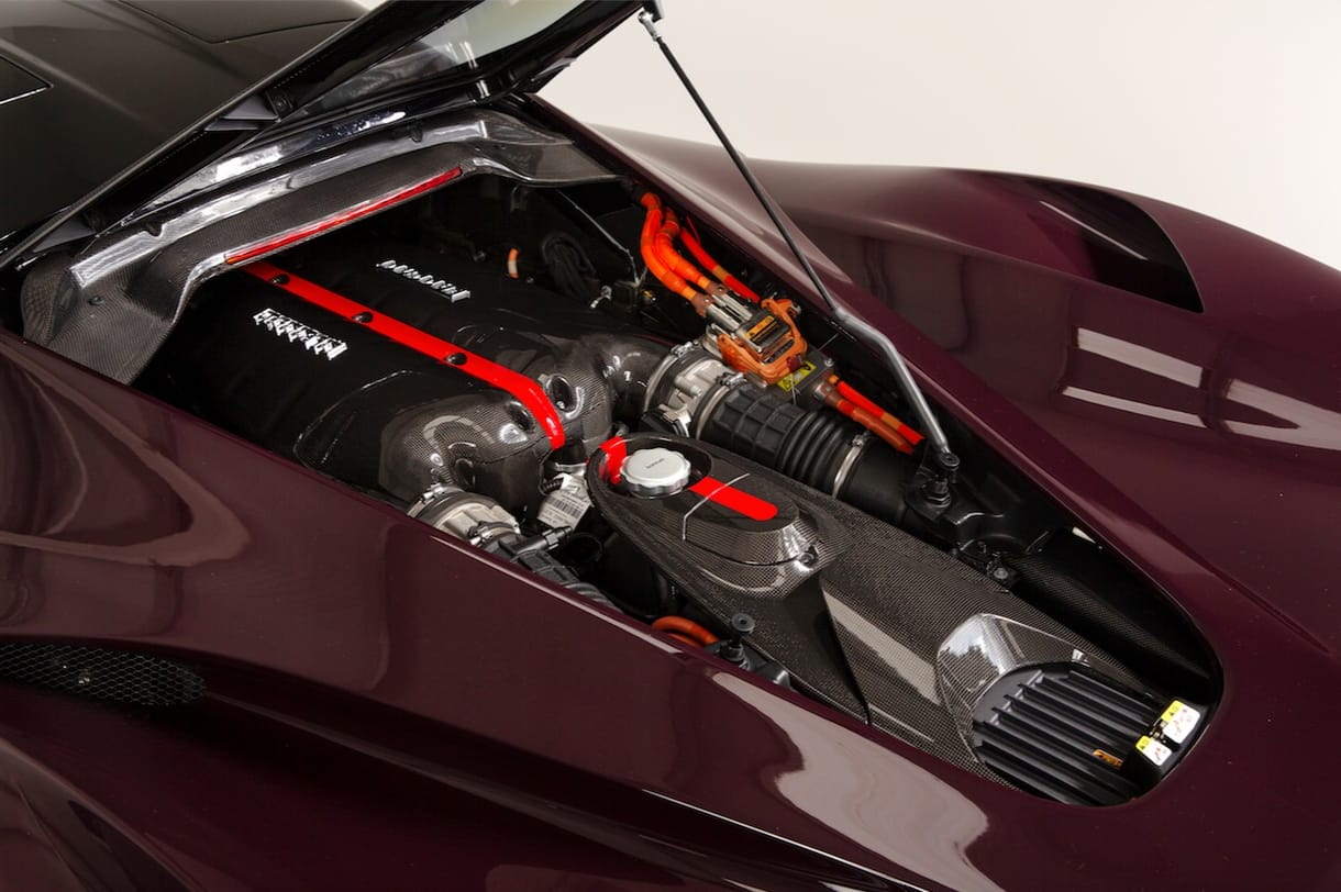 Hibrid szörnyeteg: itt az első kémvideó a LaFerrari hiperautó utódjáról