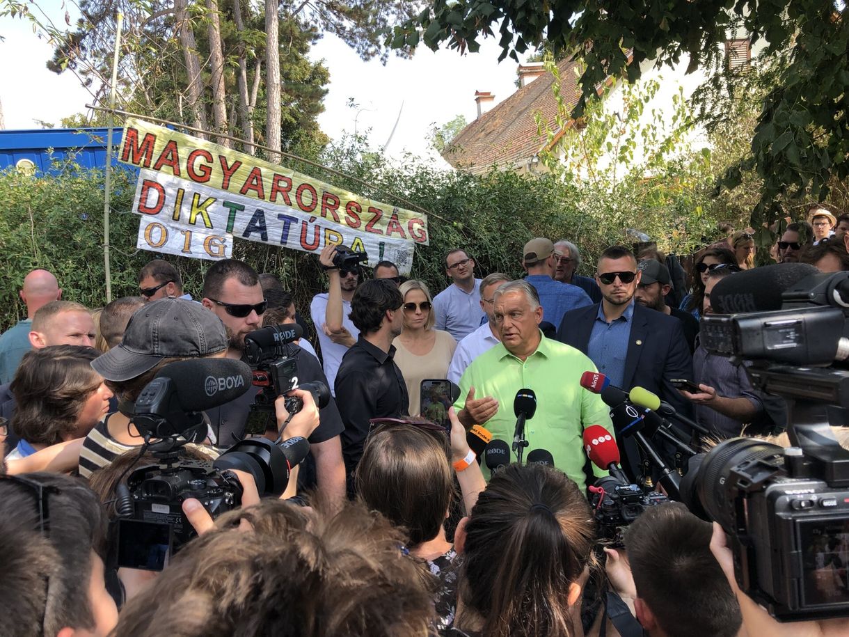 Az elmúltnyolcév halott, üzente Orbán Kötcsén, és ha nem figyel, a Fideszt eltemeti az elmúlttizenhatév